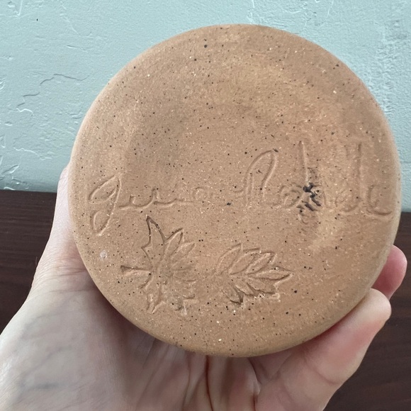 White speckled glaze ribbed stoneware cup vase mug handmade pottery raw clay - Picture 9 of 13